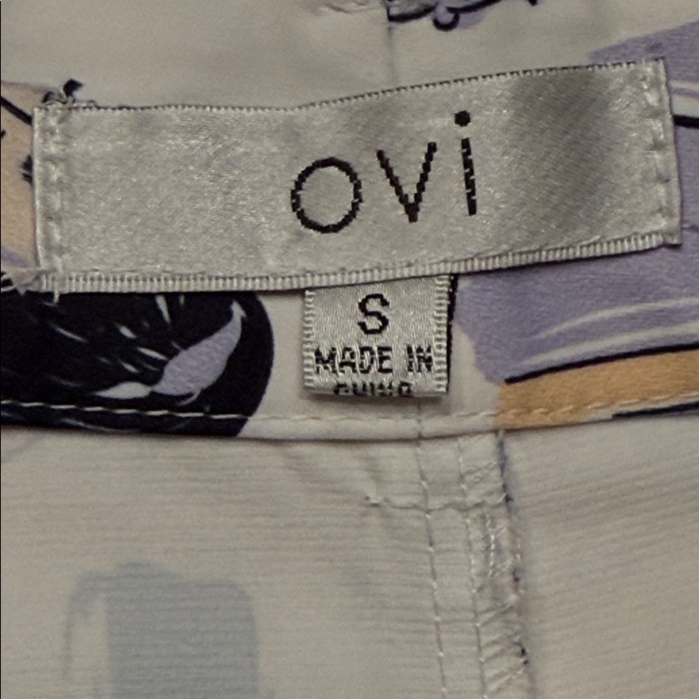 The OVI Fashion Print Shorts - Picture 9 of 10